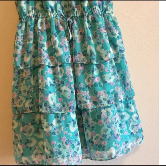 Floral Ruffle Dress - Picture 6 of 10